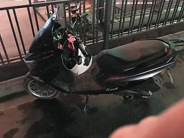 продается скутер: Тип скутера 150 куб. см, Бензин, Б/у — 2