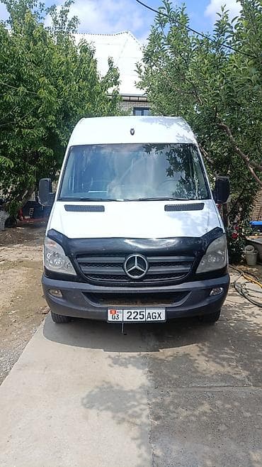 кабина спритер: Легкий грузовик, Mercedes-Benz — 5