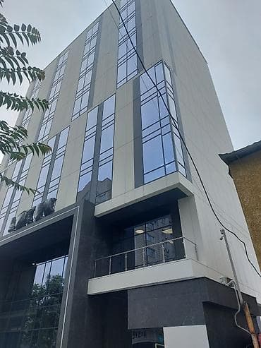 продаю кабинет: Аренда офисов, 56 м², В бизнес центре, 1 линия — 2