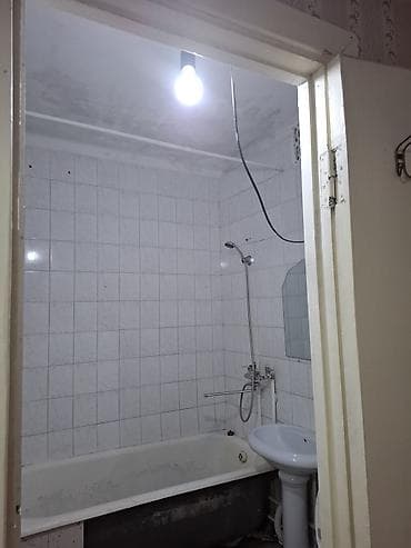часовые квартира: 1 комната, 35 м², 105 серия, 4 этаж, Косметический ремонт — 3