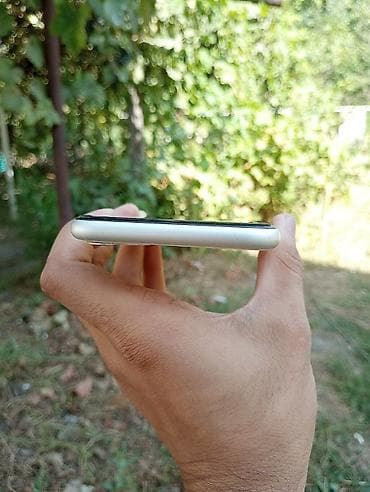 cs 55 plus: IPhone 11, Б/у, 64 ГБ, Серебристый, Защитное стекло, 66 % — 4