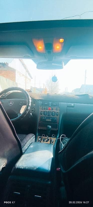 w210 3 2: Mercedes-Benz E-Class: 1999 г., 2.4 л, Автомат, Универсал — 2