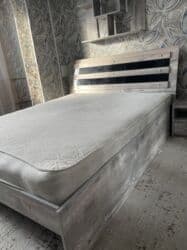 двухъярусные железные кровати бу: Уктоочу бөлмө гарнитуру, Колдонулган, Эки кишилик керебет, Шкаф, Комод, Кыргызстан, Жыгач, Өзү алып кетүү, түсү - Боз — 2