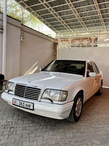 мото мапед: Mercedes-Benz W124: 1996 г., 2 л, Автомат, Бензиновая, Седан — 3