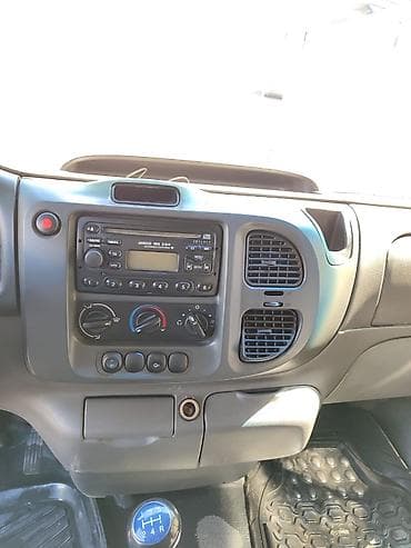 Транспорт: Ford Transit: 2006 г., 2 л, Механика, Дизель, Фургон — 9