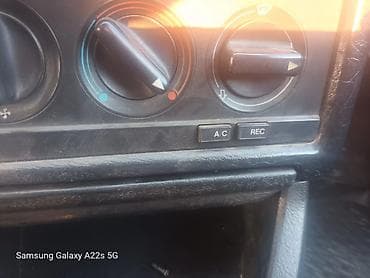 авто сиденья бу бишкек: Audi 80: 1992 г., 2 л, Кол менен иштөөчү, Бензин, Седан — 7