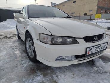 Honda Accord: 2002 г., 2 л, Автомат, Седан