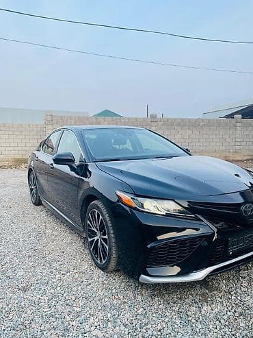 Toyota Camry: 2019 г., 2.5 л, Автомат, Бензин, Седан