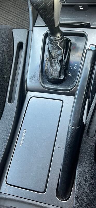 амортизаторы степвагон: Борбордук консоль Honda Колдонулган, Оригинал, Жапония — 8