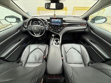 corolla s: Toyota Camry: 2021 г., 2.5 л, Автомат, Гибрид, Седан — 7