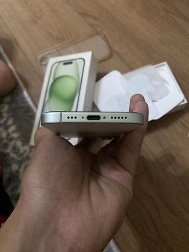 Техника и электроника: IPhone 15, зеленый - Экран 6.1" Super Retina XDR OLED с Dynamic — 7