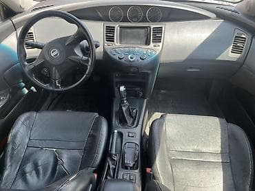 Продажа авто: Nissan Primera: 2003 г., 2 л, Механика, Бензин, Хэтчбэк — 6