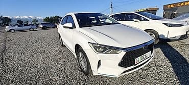 xpeng g3: BYD E2: 2019 г., Электромобиль, Хэтчбэк — 3