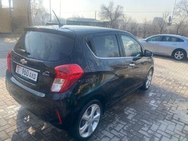 авто под выкуп без первоначального взноса бишкек: Chevrolet Spark: 2017 г., Автомат, Бензиновая, Хэтчбэк — 3