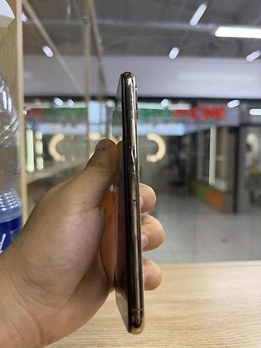 копия iphone: IPhone Xs, 64 ГБ, Золотой, Чехол, 100 % — 3