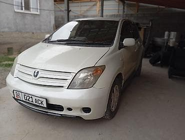 капот тайота ист: Toyota Ist: 2004 г., 1.3 л, Автомат, Бензин, Хэтчбэк — 3