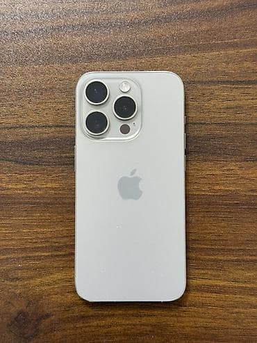 rant ace: IPhone 15 Pro, Natural Titanium — 2