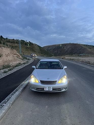 камиры: Toyota Windom: 2004 г., 3 л, Автомат, Бензин, Седан — 4