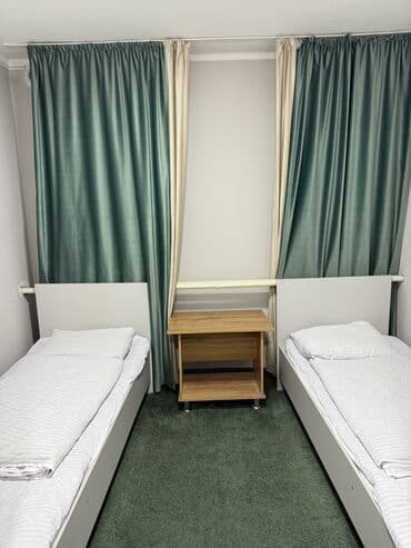 земельный дом в оше: Самый уютный хостел “Уя” в г. Ош Самые доступные цены от 500с Есть — 8