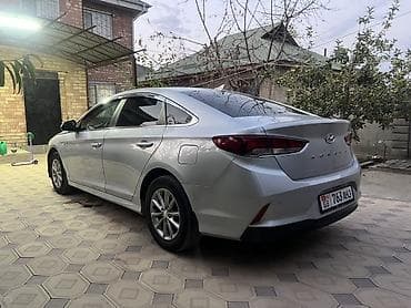 Продажа авто: Hyundai Sonata: 2021 г., 2 л, Автомат, Газ, Седан — 4