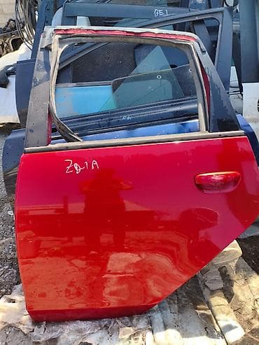 кузов москвич 412: Дверь Задняя левая Mitsubishi, Б/у, Оригинал — 1