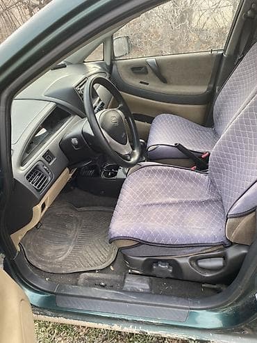 Транспорт: Suzuki Liana: 2002 г., Хэтчбэк — 1