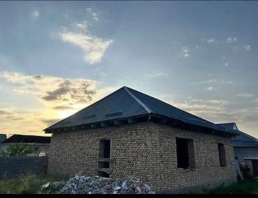 Продаётся недостроенный одноэтажный дом из кирпича. Основные