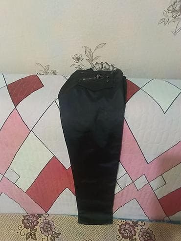 Эркектер кийими: Мужские черные джинсы - Цвет: черный - Посадка/крой: зауженные — 1