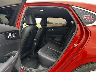 арзан машине: Kia Cerato: 2019 г., 1.6 л, Кол менен иштөөчү, Бензин, Хетчбек — 7