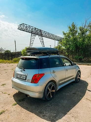 vitz platz: Toyota Ist: 2003 г., Хэтчбэк — 3
