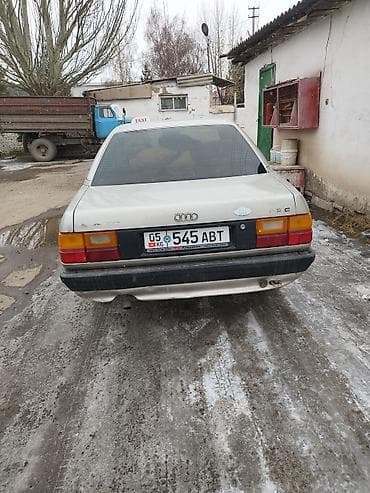 ford escort: Audi 100: 1988 г., Седан — 2