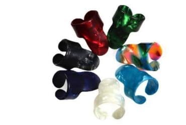 купить гитару в бишкеке бу: Медиаторы напальчники для фингерстайла для гитары — 1