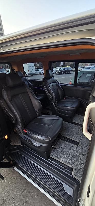 хундай старих: Hyundai Staria: 2021 г., 3.5 л, Автомат, Газ, Вэн/Минивэн — 10