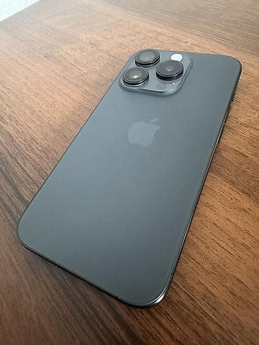 hoco w35: IPhone 15 Pro, Black Titanium, Кабель — 2