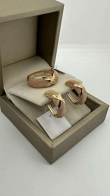 Серьги: Золотой набор Джессика 585проба Скидка гр 9000с Характеристики: - — 2