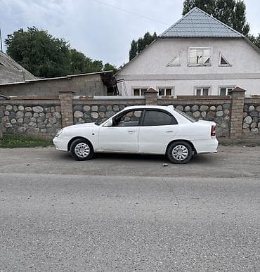 Daewoo Nubira: 1999 г., 1.6 л, Автомат, Бензин, Седан lalafo.kg да Daewoo Nubira: 1999 г., 1.6 л, Автомат, Бензин, Седан