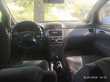 авенсис версо: Toyota Avensis Verso: 2002 г., 2 л, Механика, Дизель, Минивэн — 6