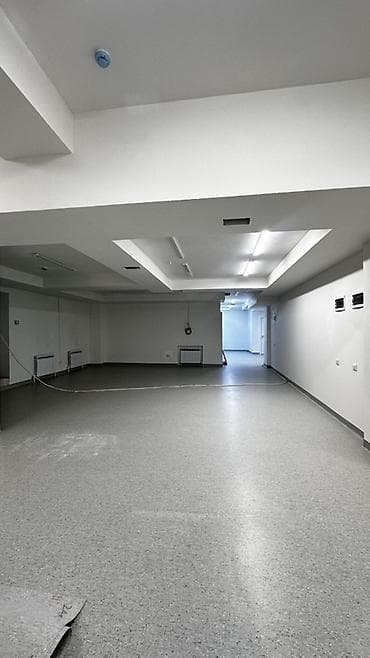 марч центр: Сдаётся коммерческое помещение 120 м² в медицинском комплексе — 4