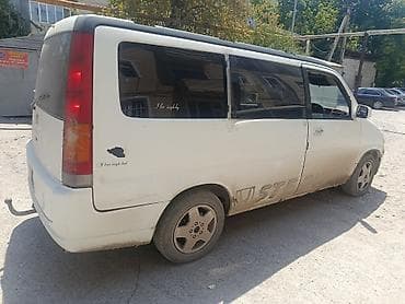 Honda Stepwgn: 2000 г., 0.2 - engine capacity л, Автомат, Газ, Вэн/Минивэн — 3