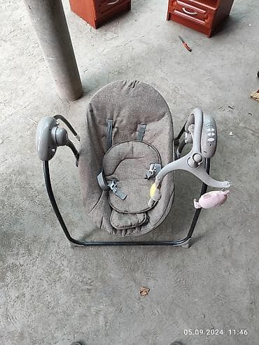 инвалидный калеска бу: В очень хорошем состояни электрический сам качается и музыка играет — 2