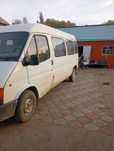 тягач двух мостовой: Ford Transit: 1994 г., 2.5 л, Механика, Дизель, Бус — 2