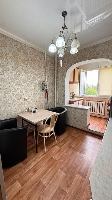 110: 3 комнаты, 64 м², 106 серия, 4 этаж, Евроремонт — 9
