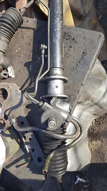 Рулевая часть: Mitsubishi Space Gear рулевая рейка 96 год 97левый руль — 1