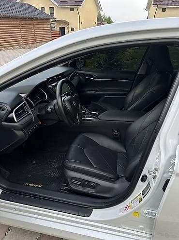 Унаа сатуу: Toyota Camry: 2018 г., 2.5 л, Автомат, Бензин, Седан — 5
