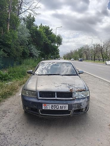 q 7: Audi A4: 2002 г., 2 л, Механика, Бензин, Седан — 2