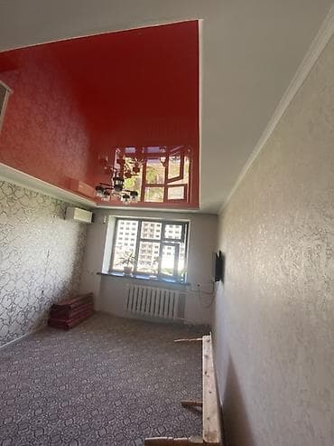 kiralık daire: Продается Общежития 18,6 квМ.бут баардыгы таза.Карасаева 8.(горгаинин — 2