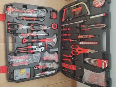 набор ключей в чемодане цена: Набор с бытовыми инструментами, для ежедневного использования. Можно — 4