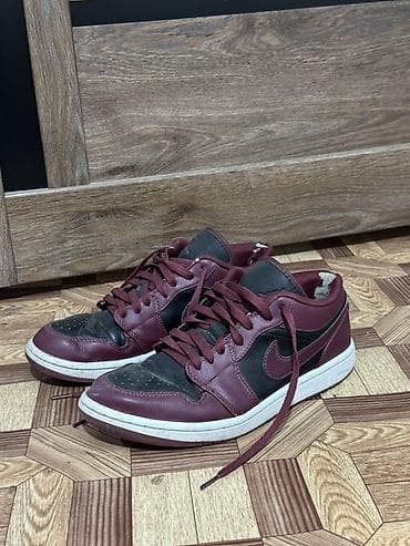 саламандра обувь: Мужские кроссовки, 42, Nike, Б/у — 1