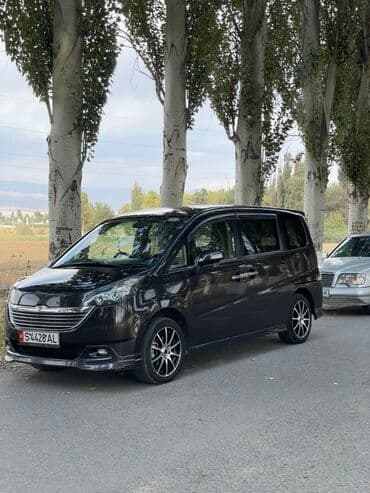 бу наборы ключей: Honda Stepwgn: 2005 г., 2 л, Автомат, Бензин, Минивэн — 2