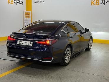 lc 300: Lexus ES: 2019 г., 2.5 л, Автомат, Гибрид, Седан — 6